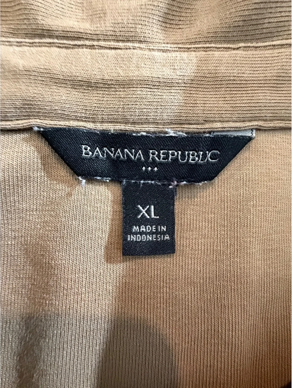 Banana Republic tan long sleeve button front shirt